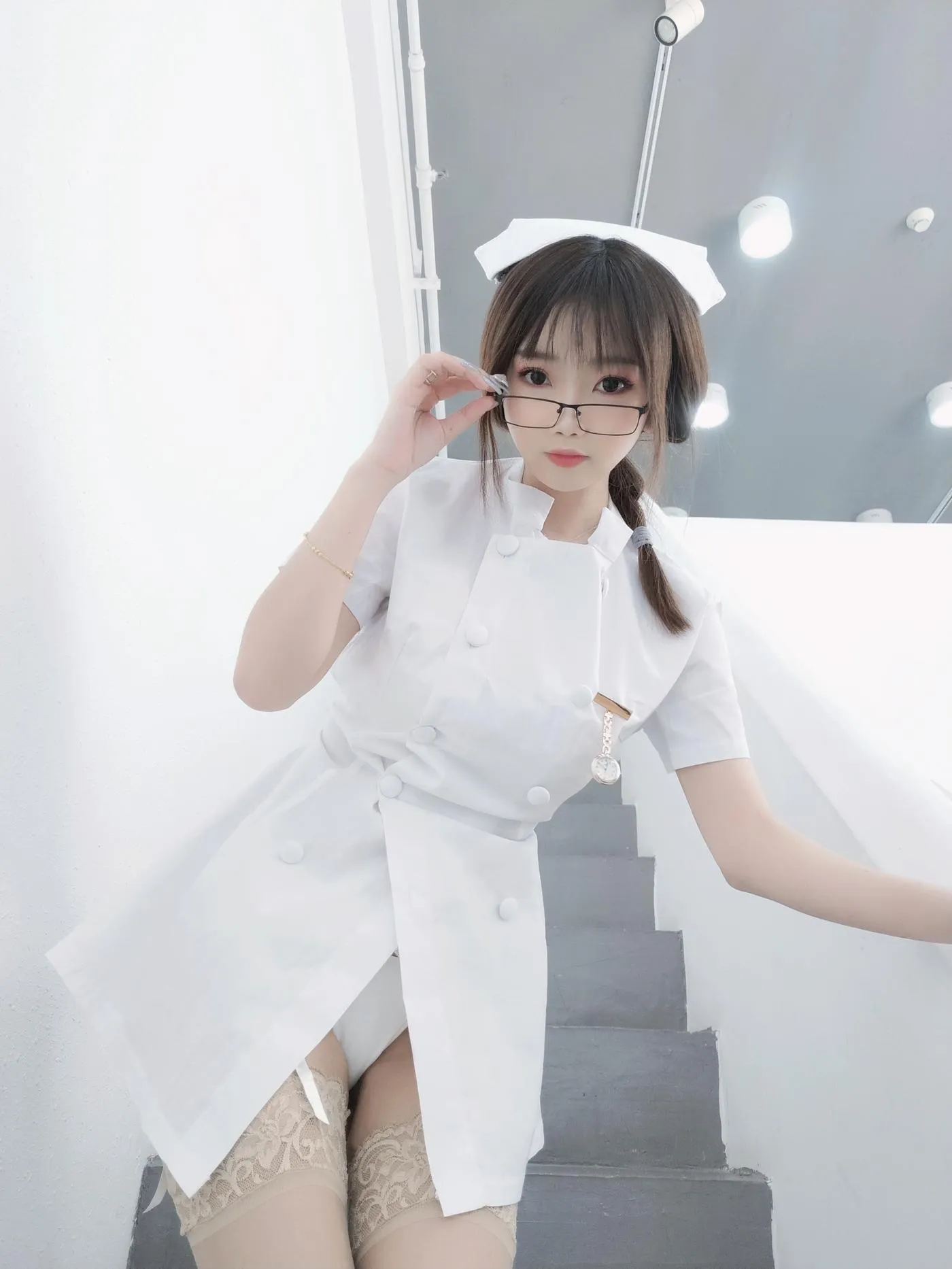 鬼畜瑶在不在w – NO.47 笨蛋护士 [45P]插图6